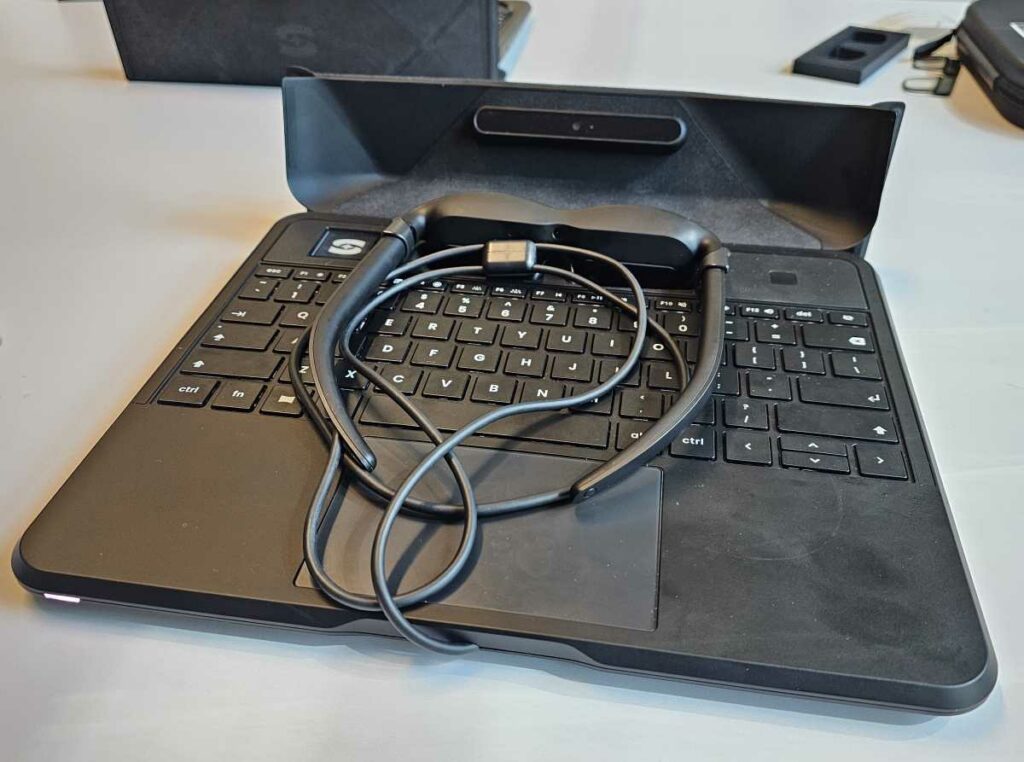 لپ‌تاپ Spacetop به‌جای نمایشگر، عینک واقعیت افزوده دارد + ویدیو