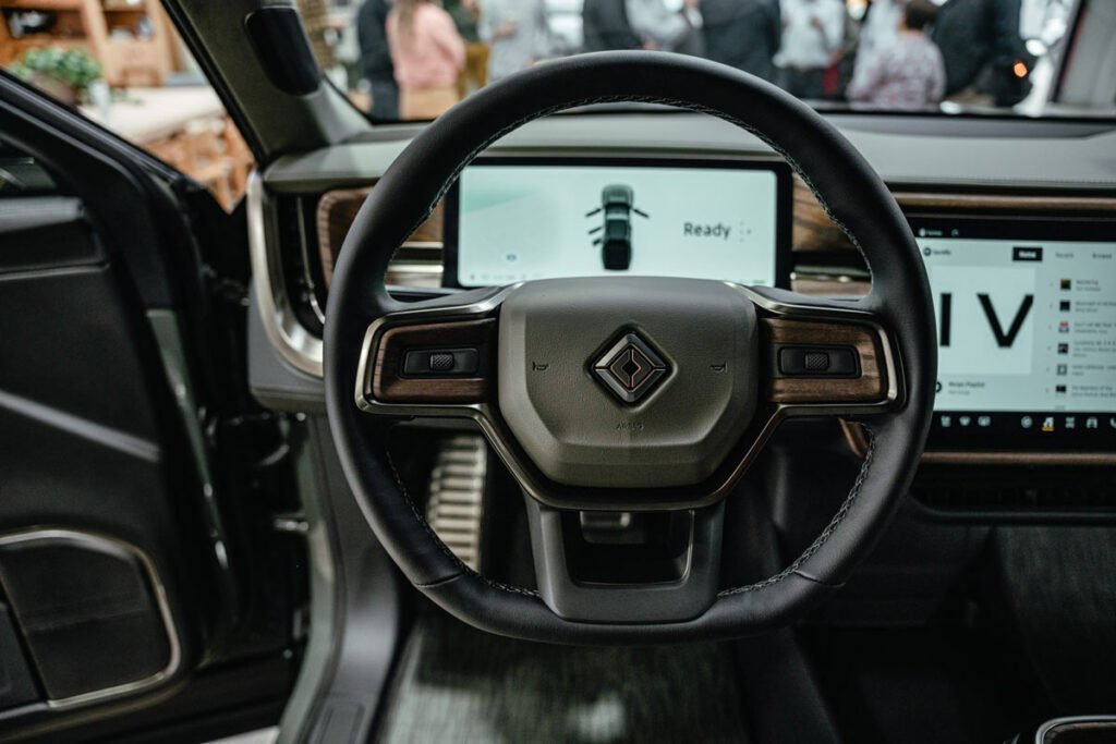 مدیر مهندسی سخت‌افزار اپل به شرکت خودروسازی Rivian پیوست