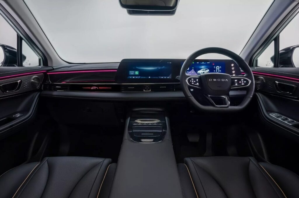 چری اومودا E5