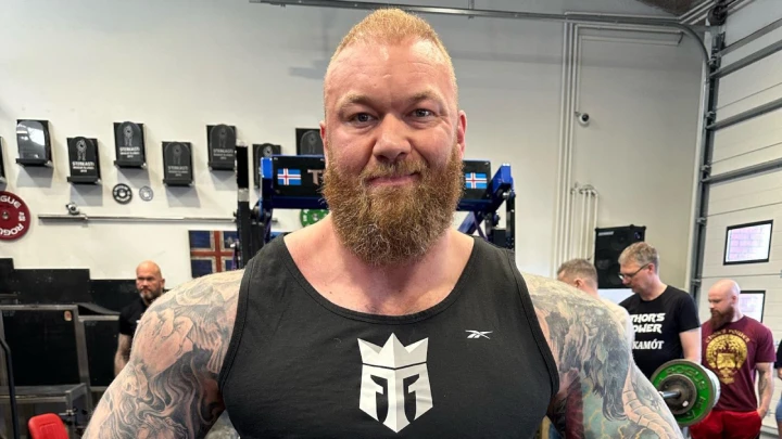 ددلیفت 440 کیلویی هافثور پی‌یرشون در تمریناتش برای مسابقه قوی‌ترین مردان