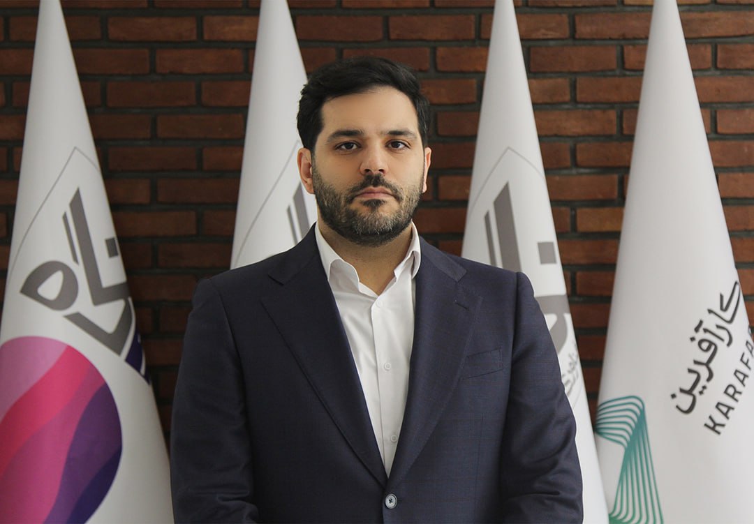 رضا حیدری مدیرعامل هلدینگ فناوری اطلاعات نگاه شد