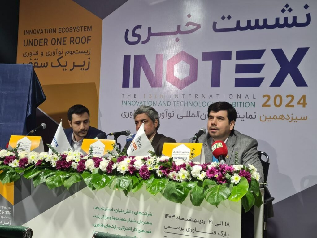 می‌توانیم نمایشگاه‌های داخلی در سطح جهانی داشته باشیم