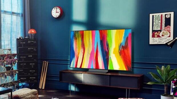 تصویری از نمایشگر گیمینگ ال جی مدل EVO C2