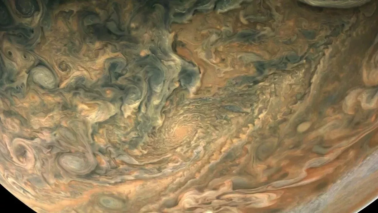 Perijove 16، عبور از مشتری