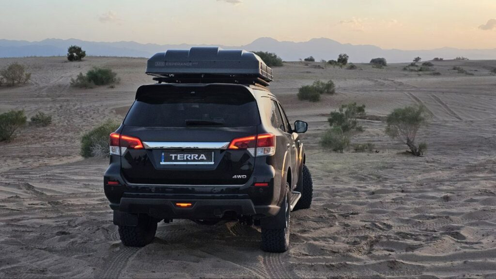 آفرود در کویر