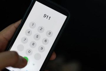 اپراتور موبایل