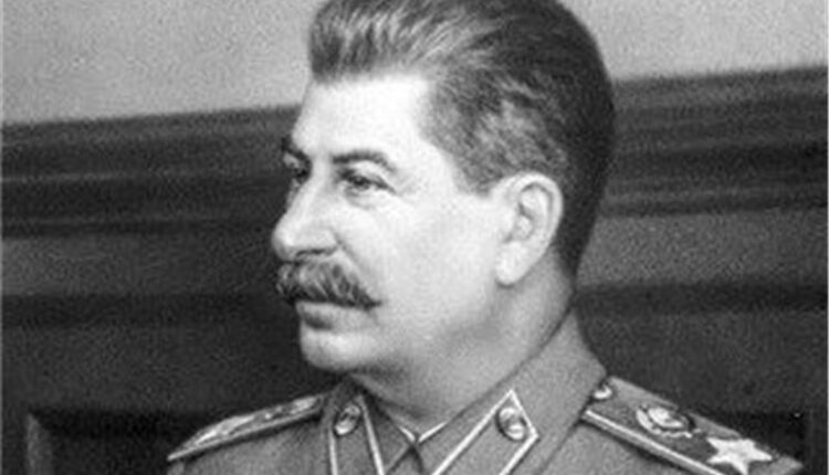 1720246057 447 دیکتاتورهای کاریزماتیک؛ ۱۰ رهبر که با جادوی کاریزما جنایت کردند دوپلر