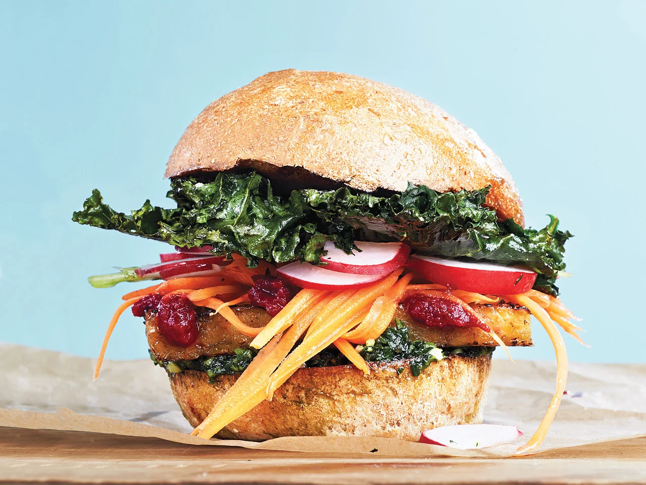 تمپه چیست؛ نحوه تهیه تمپه و نگهداری آن چند.webp