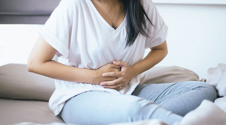 استخر در زمان پریود - اگر گرفتگی شدید دارید شنا نکنید